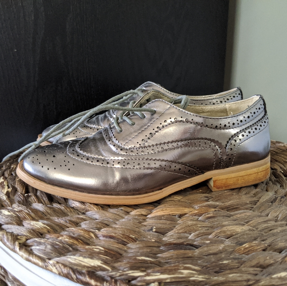 Women's Metallic Loafer
